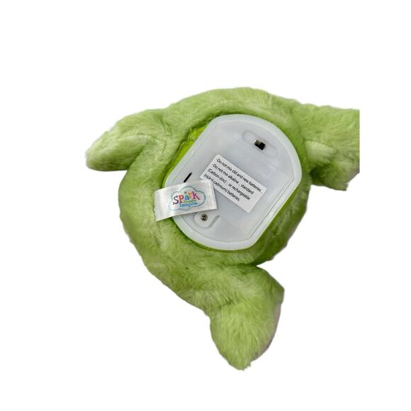 Spark Create Imagine Dinosaur Plush Talks Moves Singing Green Dino Triceratops - Picture 4 of 4